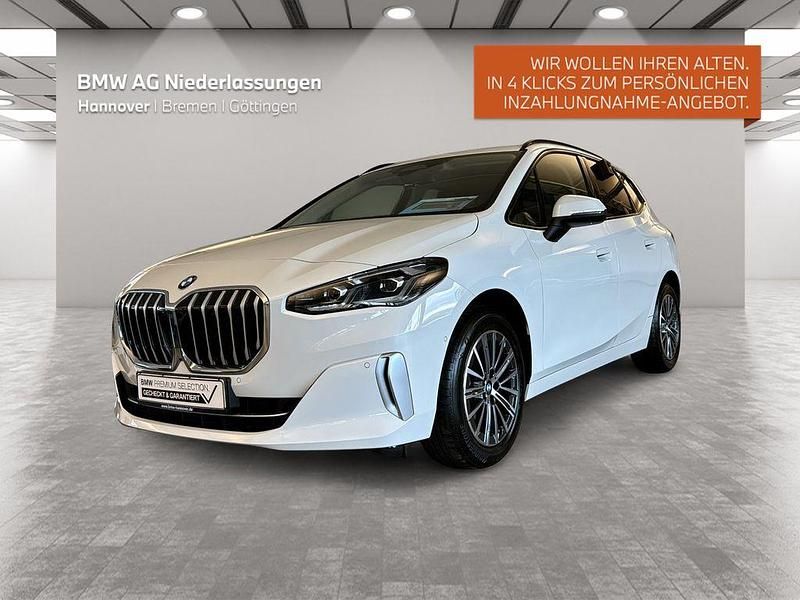 Weiß Gebraucht 2024 BMW 218 Active Tourer Comfort Edition Van / Kleinbus | 34.911 € (Teuer) - Bild 1/4