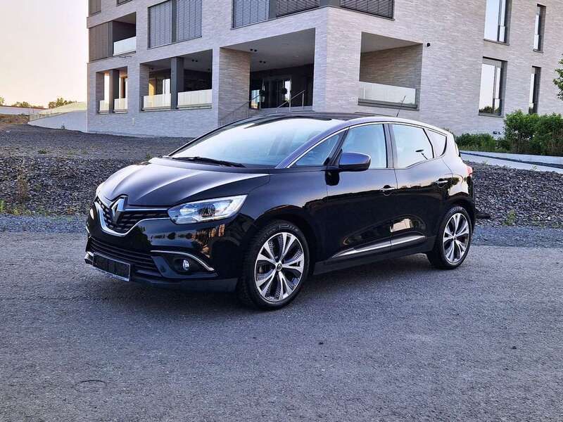 Schwarz (metallic) Gebraucht 2017 Renault Scénic IV Van / Kleinbus | 15.999 € (Fairer Preis) - Bild 1/4