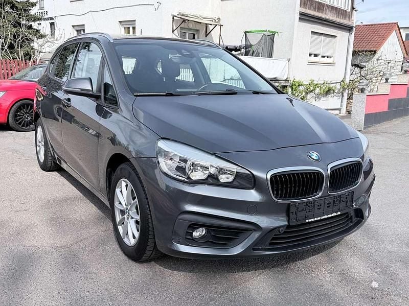 Gebraucht BMW 218 136 PS (100 kW) 2015 Mineralgrau metallic Van / Kleinbus