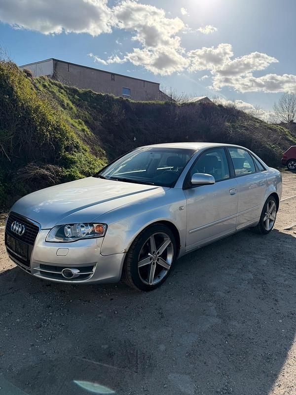 Gebraucht Audi A4 130 PS (95 kW) 2007 Limousine