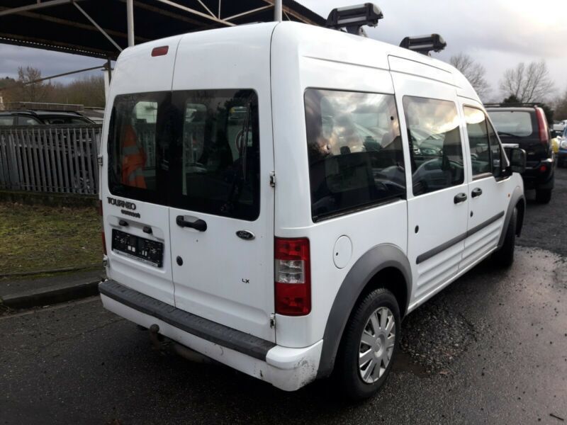 Ford tourneo connect 2008