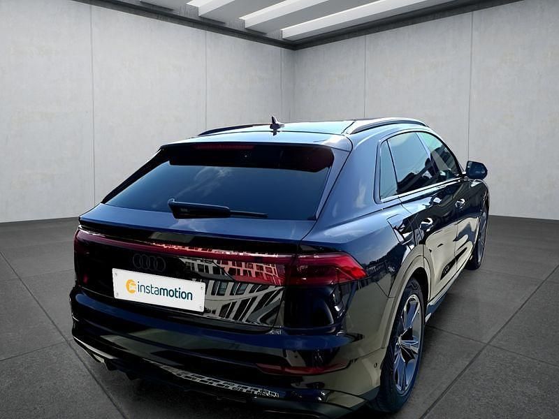 Gebraucht Audi Q8 286 PS (210 kW) 2025 Schwarz SUV