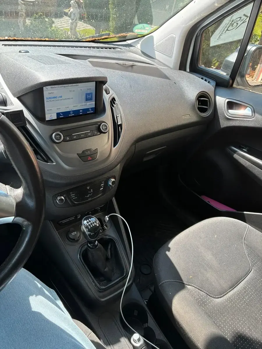 Gebraucht Ford Transit 2017 Weiß Van / Kleinbus