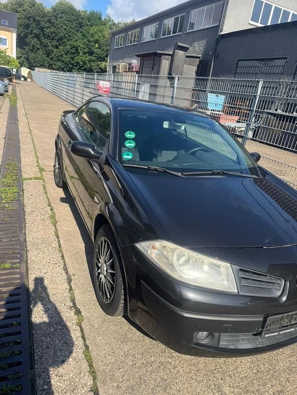 Schwarz Gebraucht 2007 Renault Mégane II Limousine | 1.599 € - Bild 1/4
