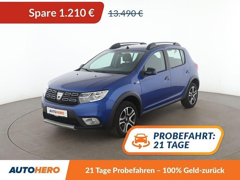 Blau Gebraucht 2020 Dacia Sandero Celebration Kleinwagen | 12.280 € (Fairer Preis) - Bild 1/3