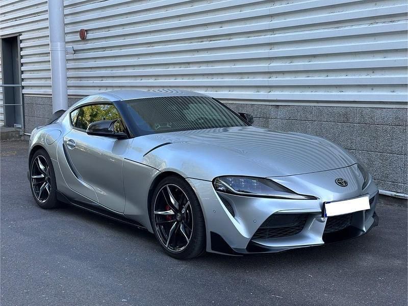 Silber Gebraucht 2022 Toyota Supra Coupé | 56.700 € - Bild 1/4