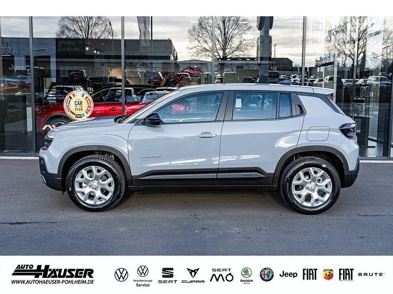 Neu Jeep Avenger Altitude 101 PS (74 kW) 2025 Grau SUV