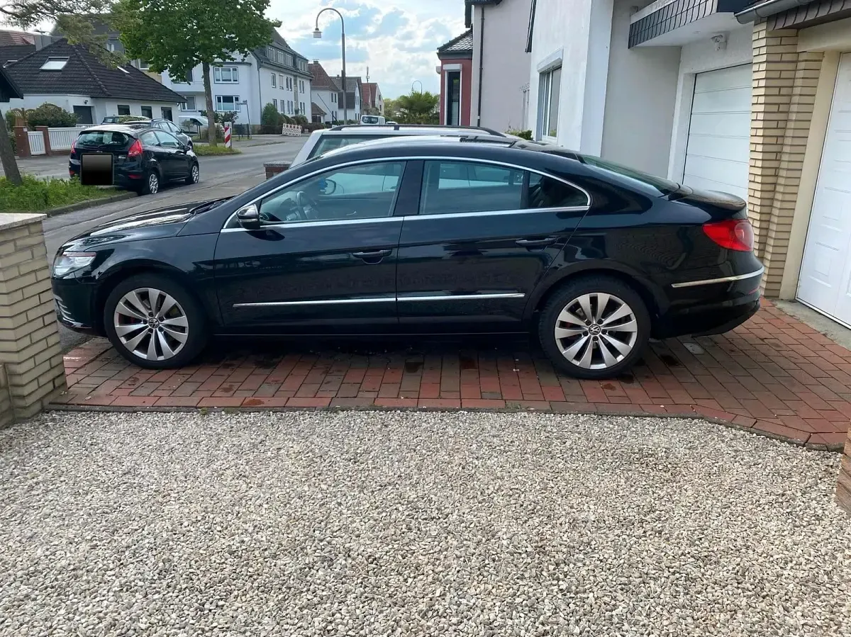 Usata VW Passat 160 CV (117 kW) 2011 Nero Coupé