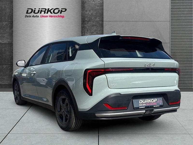 Neu Kia K4 Vision 150 PS (110 kW) 2026 Grau Limousine