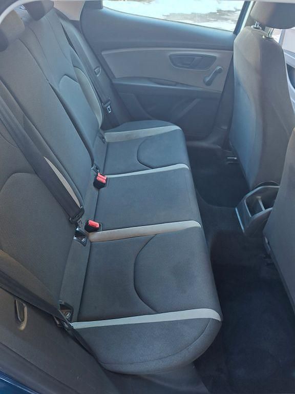 Gebraucht Seat Leon Reference 110 PS (80 kW) 2016 Blau Limousine