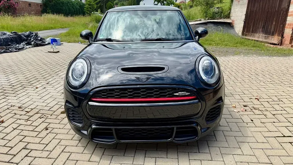 Gebraucht Mini John Cooper Works 231 PS (169 kW) 2015 Schwarz Kleinwagen
