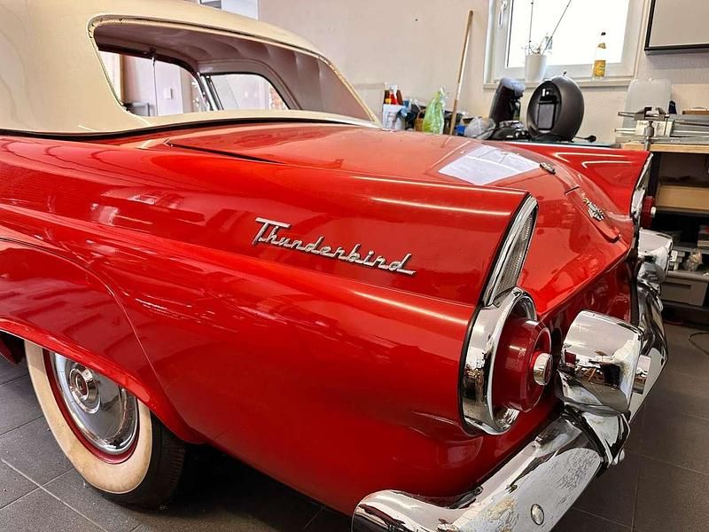 Gebraucht Ford V8 199 PS (146 kW) 1955 Rot Cabrio