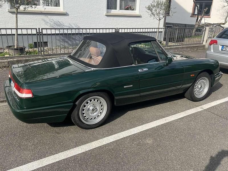 Gebraucht Alfa Romeo Spider 120 PS (88 kW) 1992 Cabrio