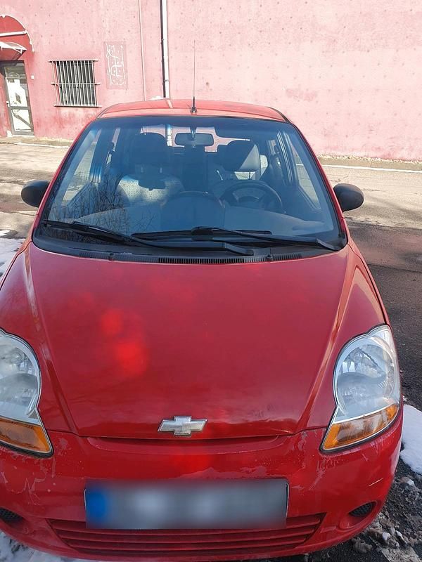 Gebraucht Chevrolet Matiz 52 PS (38 kW) 2010 Rot Kleinwagen