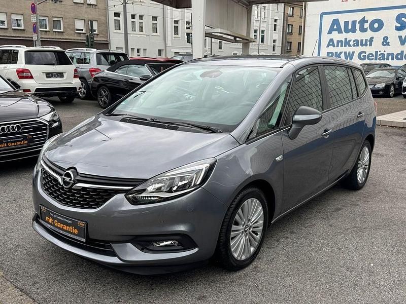 Grau Gebraucht 2018 Opel Zafira Edition Van / Kleinbus | 12.950 € (Fairer Preis) - Bild 1/4