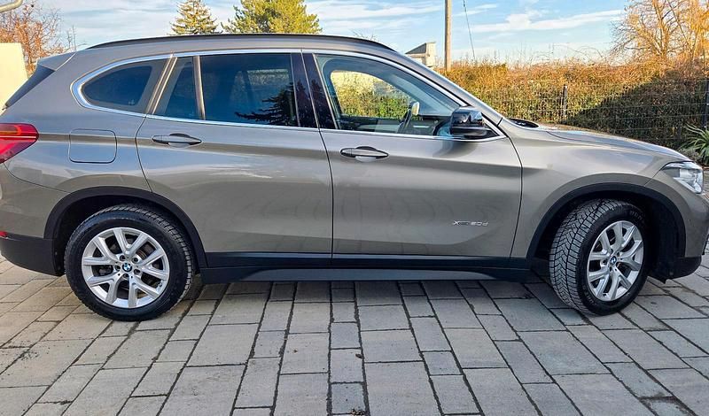 Gebraucht BMW X1 190 PS (139 kW) 2017 Grau SUV