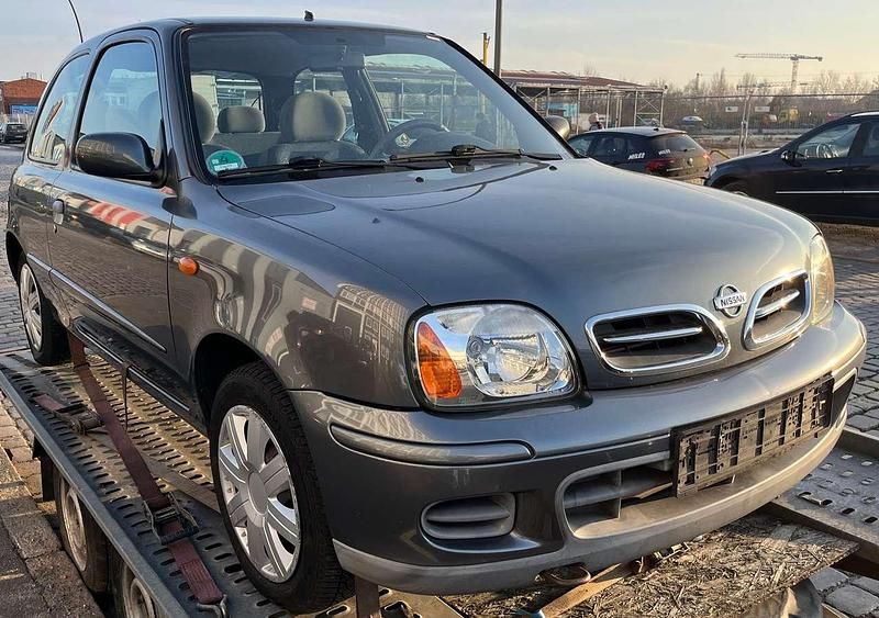 Gebraucht Nissan Micra 60 PS (44 kW) 2002 Grau Kleinwagen