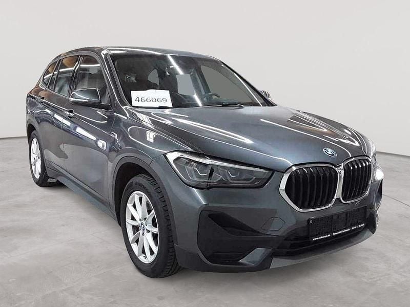 Gebraucht BMW X1 Advantage 125 PS (91 kW) 2022 Mineralgrau metallic SUV