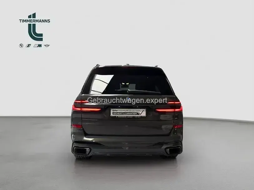 Gebraucht BMW X7 Comfort Edition 352 PS (258 kW) 2023  dravitgrau (metallic) SUV