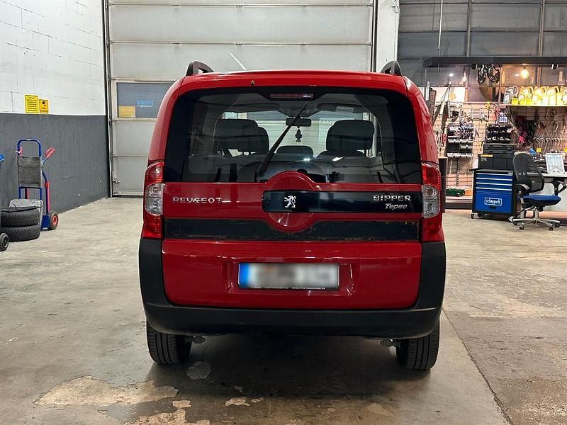 Gebraucht Peugeot Bipper 75 PS (55 kW) 2010 Rot Van / Kleinbus