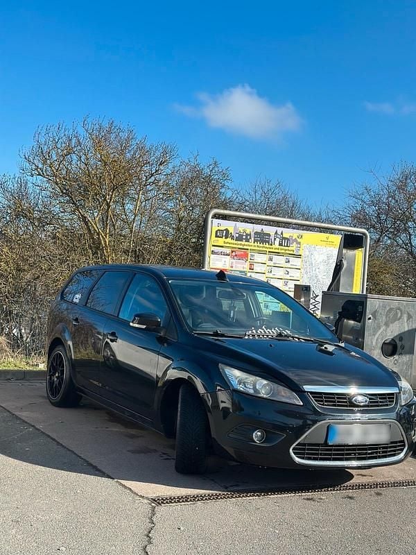 Gebraucht Ford Focus Titanium 109 PS (80 kW) 2010 Schwarz Kombi