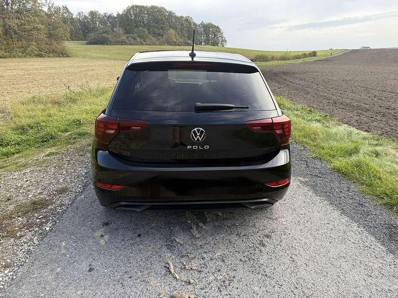 Gebraucht VW Polo Move 95 PS (69 kW) 2024 Schwarz Kleinwagen