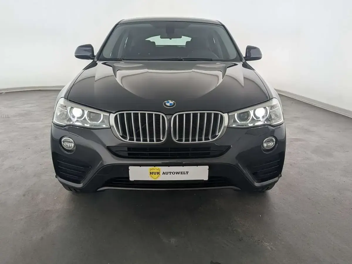 Gebraucht BMW X4 Advantage 306 PS (225 kW) 2018 Sophistograu SUV