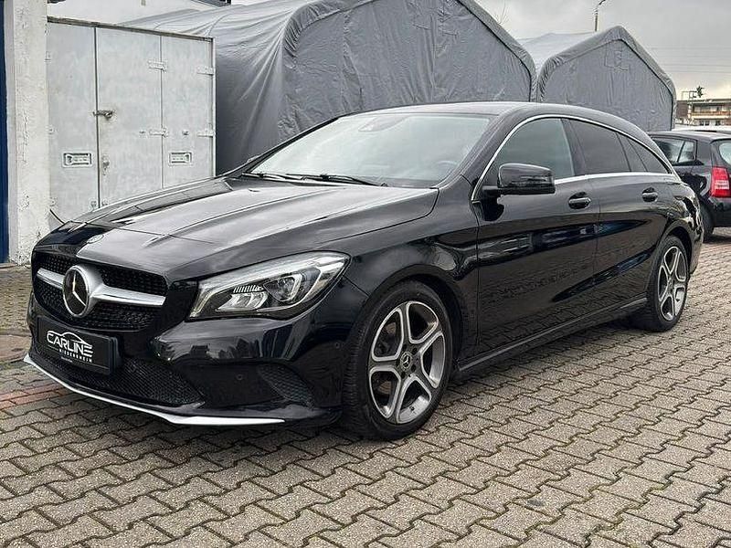Gebraucht Mercedes CLA220 177 PS (130 kW) 2017 Schwarz Limousine