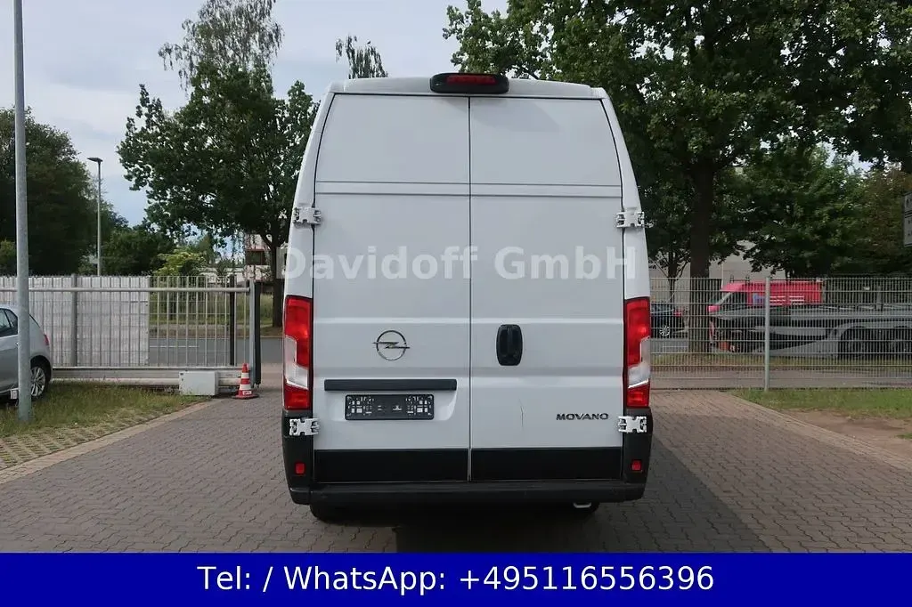 Gebraucht Opel Movano 140 PS (102 kW) 2024 Weiss icy Van