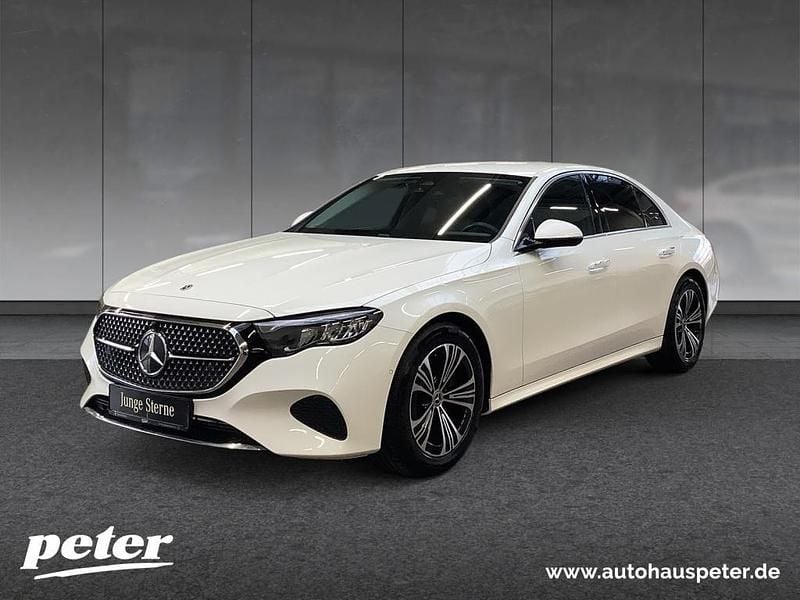Unilack polarweiß Gebraucht 2024 Mercedes E200 Advanced Limousine | 47.790 € (Guter Preis) - Bild 1/4