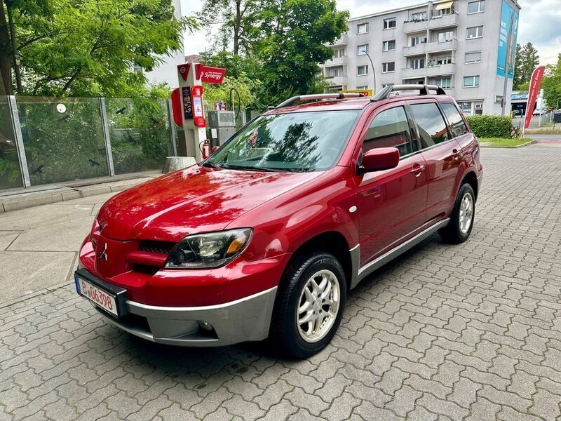 Rot Gebraucht 2004 Mitsubishi Outlander SUV | 2.650 € (Fairer Preis) - Bild 1/4