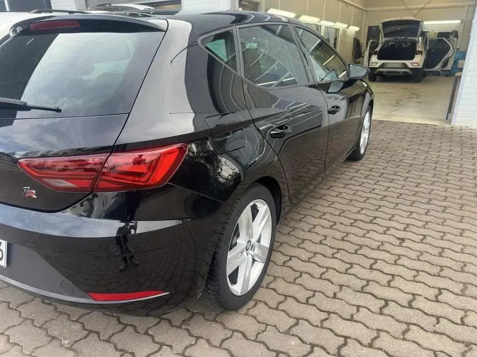 Gebraucht Seat Leon FR 131 PS (96 kW) 2020 Schwarz Limousine