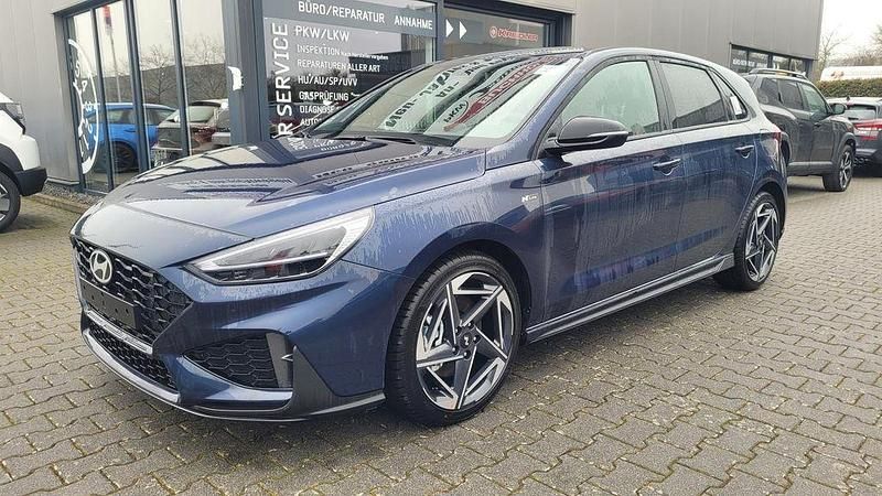 Neu Hyundai i30 N Line 140 PS (102 kW) 2025 Blau Limousine