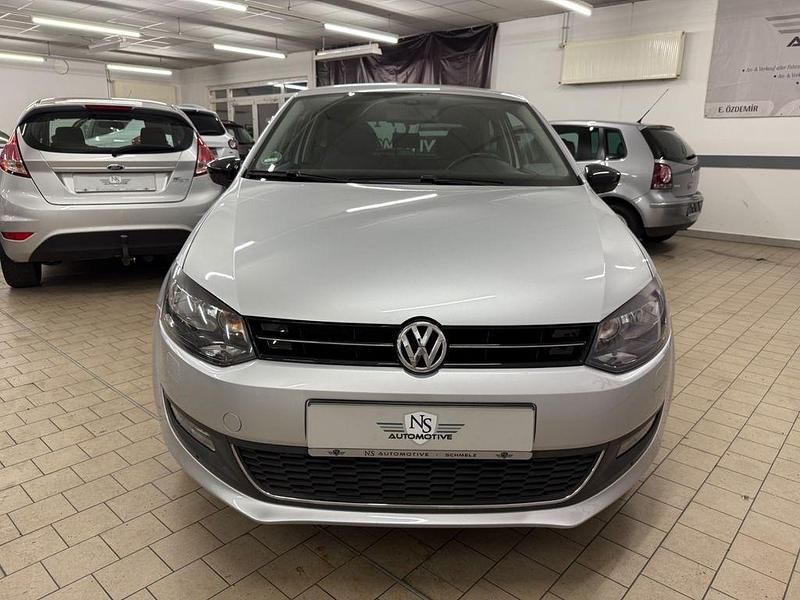 Gebraucht VW Polo Style 60 PS (44 kW) 2012 Silber Kleinwagen