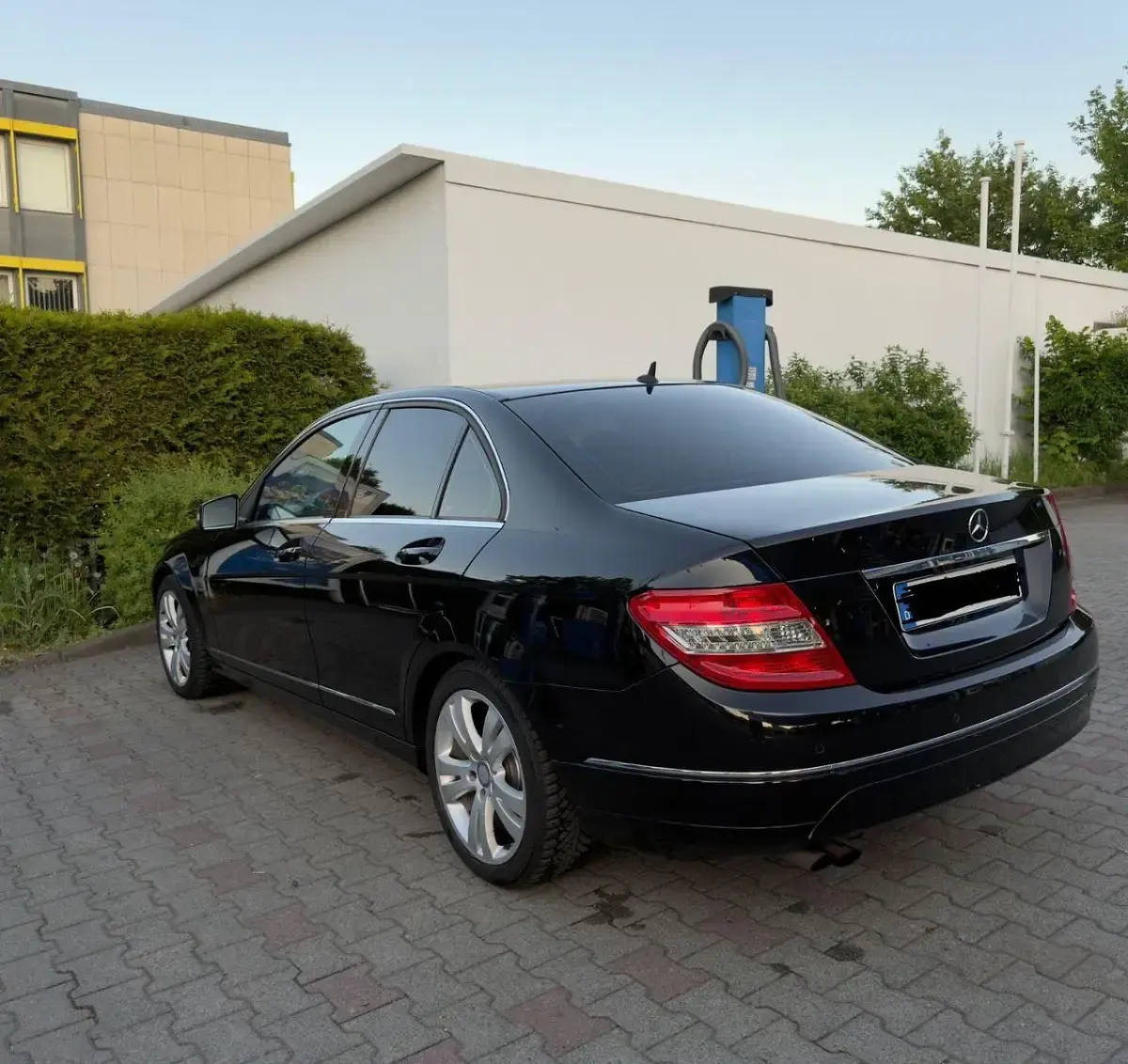 Gebraucht Mercedes C180 156 PS (114 kW) 2009 Schwarz Limousine
