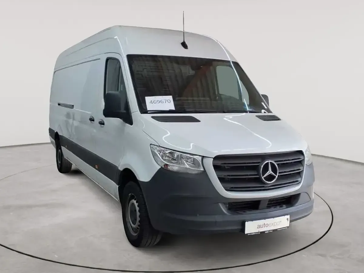 Gebraucht Mercedes Sprinter 170 PS (125 kW) 2024 Van
