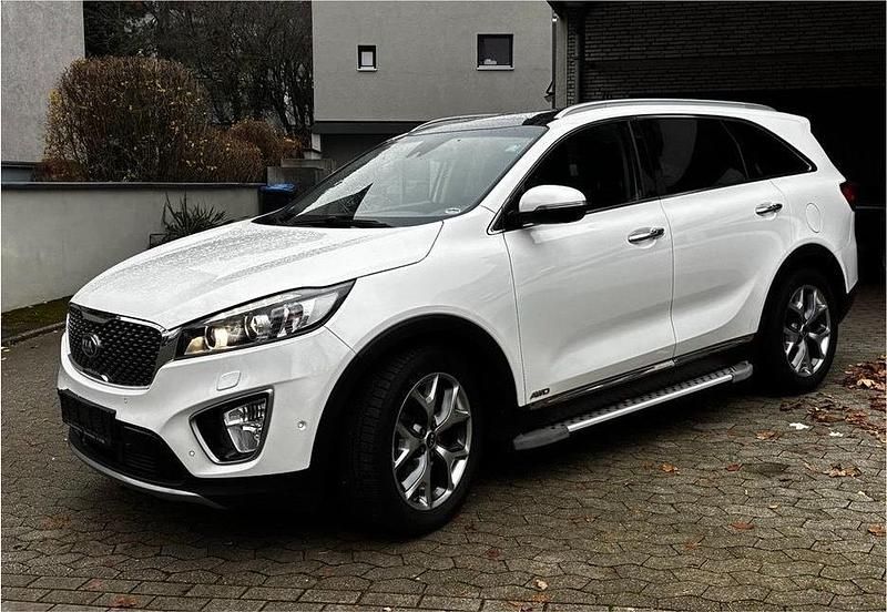 Gebraucht Kia Sorento 200 PS (147 kW) 2016 Weiß SUV
