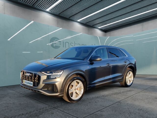 Gebraucht Audi Q8 Ambiente 381 PS (280 kW) 2021 Grau SUV