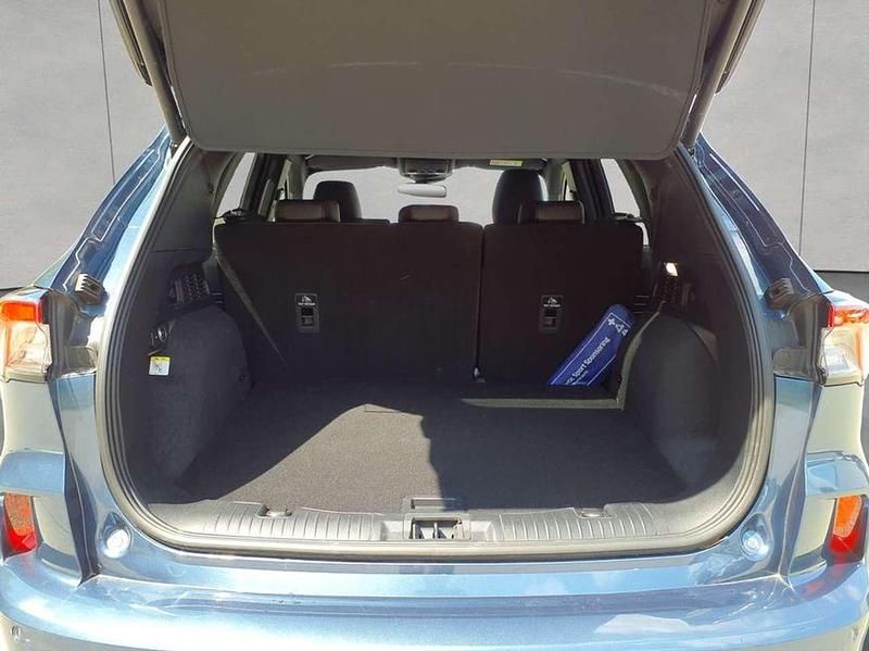 Gebraucht Ford Kuga ST-Line X 151 PS (111 kW) 2023 Chrome blue metallic SUV