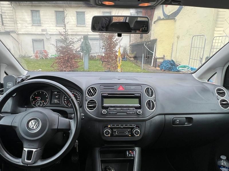 Gebraucht VW Golf VI 105 PS (77 kW) 2010 Silber Kleinwagen