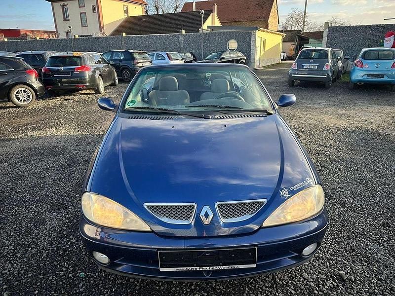 Gebraucht Renault Mégane Cabriolet 140 PS (102 kW) 2000 Blau Cabrio