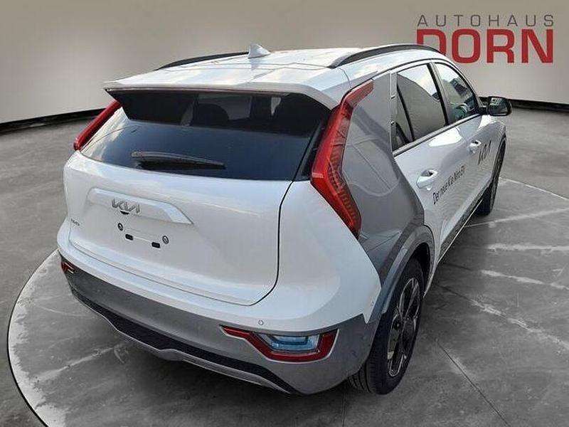 Gebraucht Kia e-Niro Inspiration 150 kW (204 PS) 2024 Weiß SUV