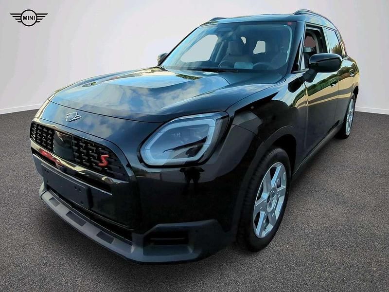 Schwarz Gebraucht 2024 Mini Countryman Classic SUV | 43.084 € (Guter Preis) - Bild 1/4