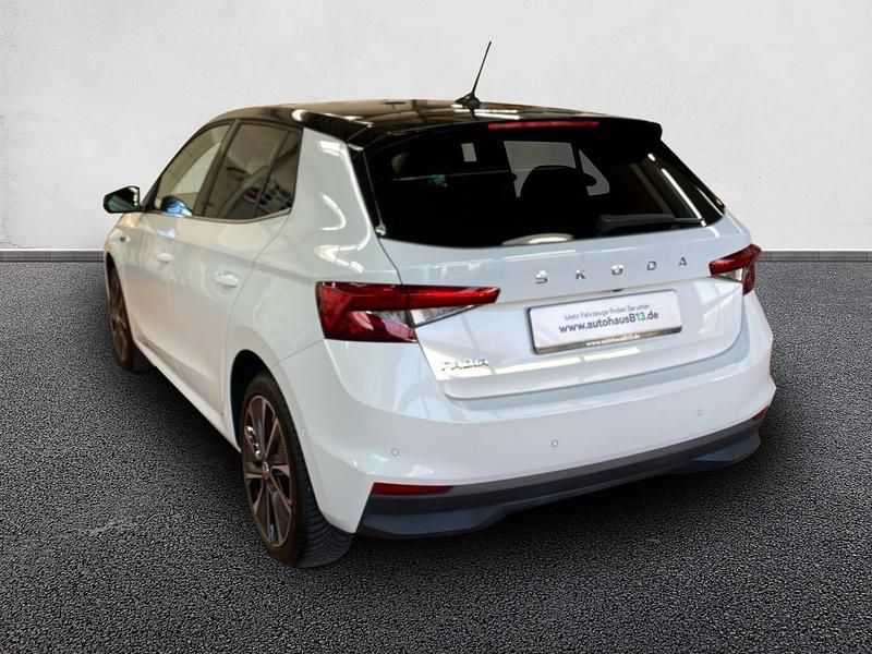 Gebraucht Skoda Fabia Style 110 PS (80 kW) 2021 Moonweiß perleffekt blackmagic perleffekt Kleinwagen