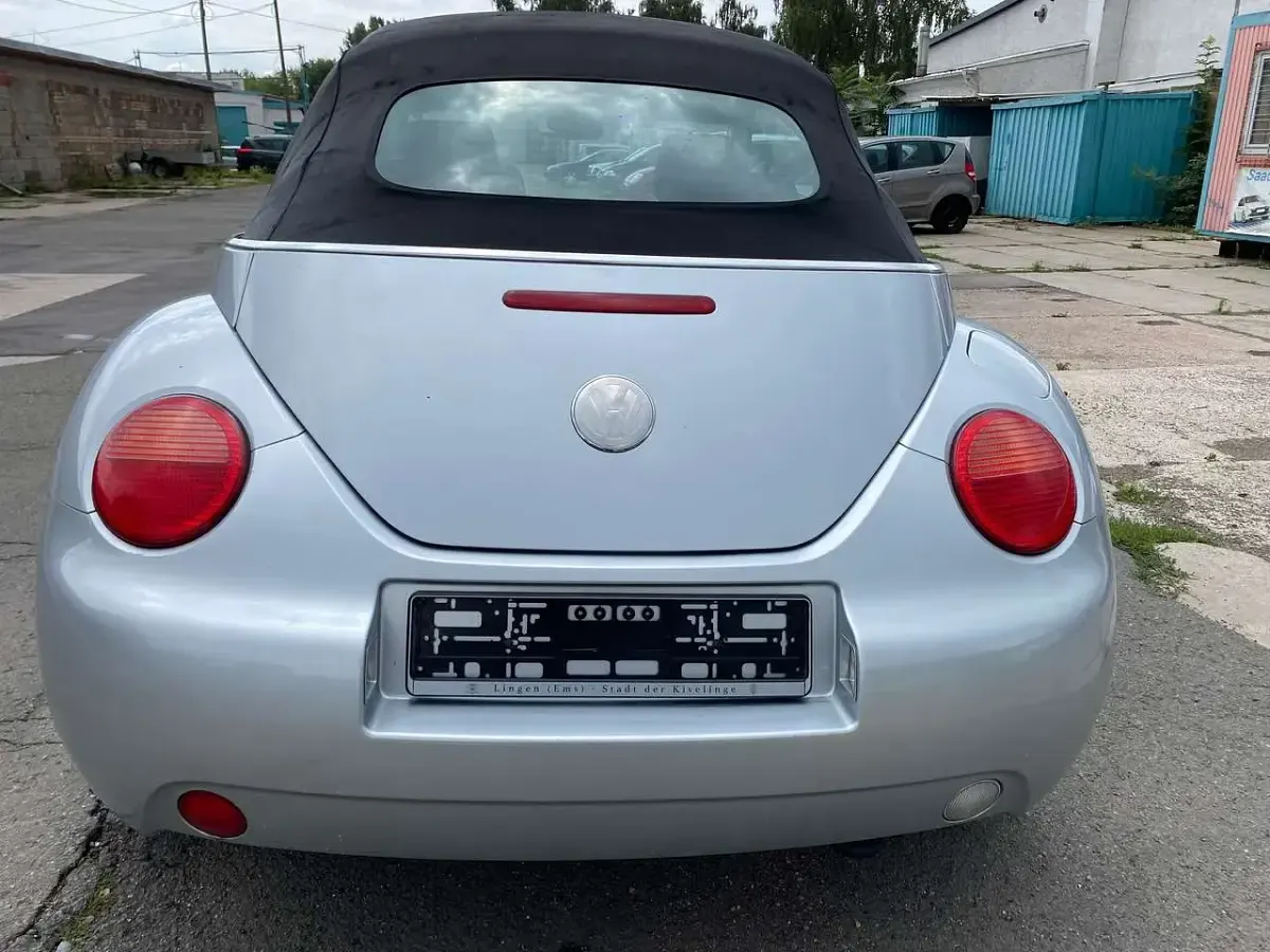 Gebraucht VW New Beetle 102 PS (75 kW) 2004 Reflexsilber metallic Kleinwagen