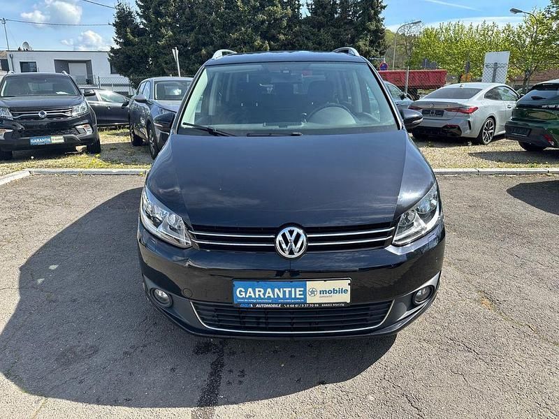 Gebraucht VW Touran 105 PS (77 kW) 2015 Schwarz Van / Kleinbus