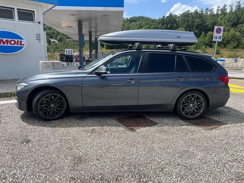 Grau Gebraucht 2016 BMW 320 Advantage Kombi | 17.000 € (Teuer) - Bild 1/1