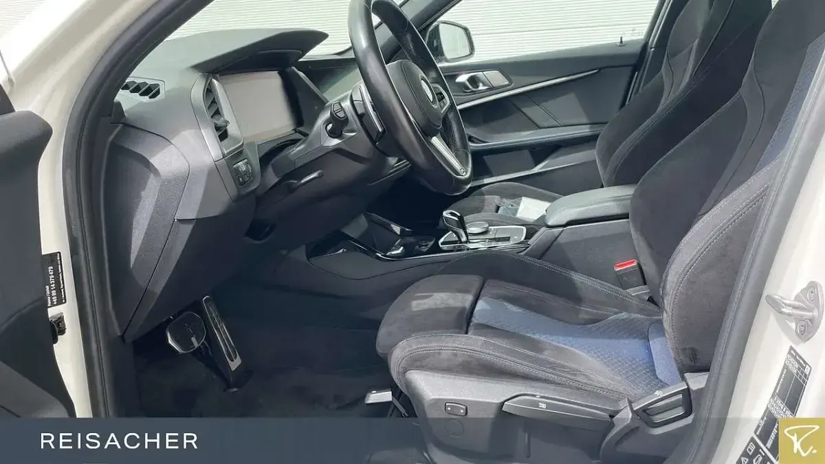 Gebraucht BMW 135 306 PS (225 kW) 2022 Alpinweiß uni Kleinwagen