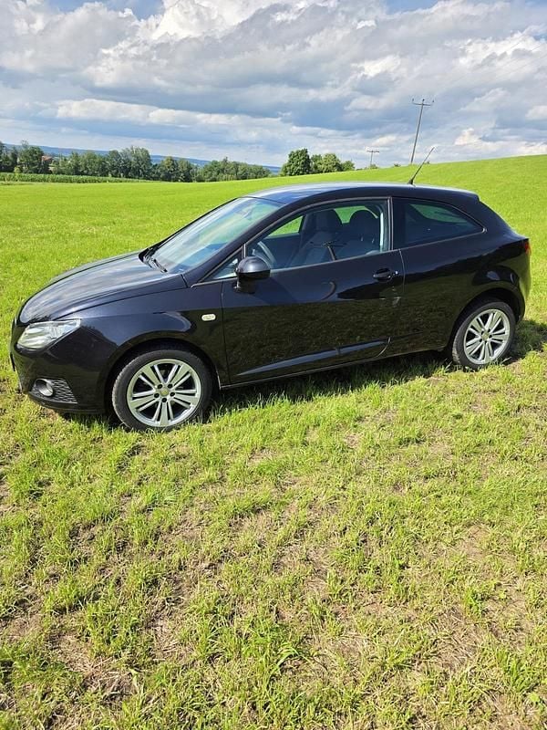 Schwarz Gebraucht 2010 Seat Ibiza Kleinwagen | 1.750 € (Guter Preis) - Bild 1/4