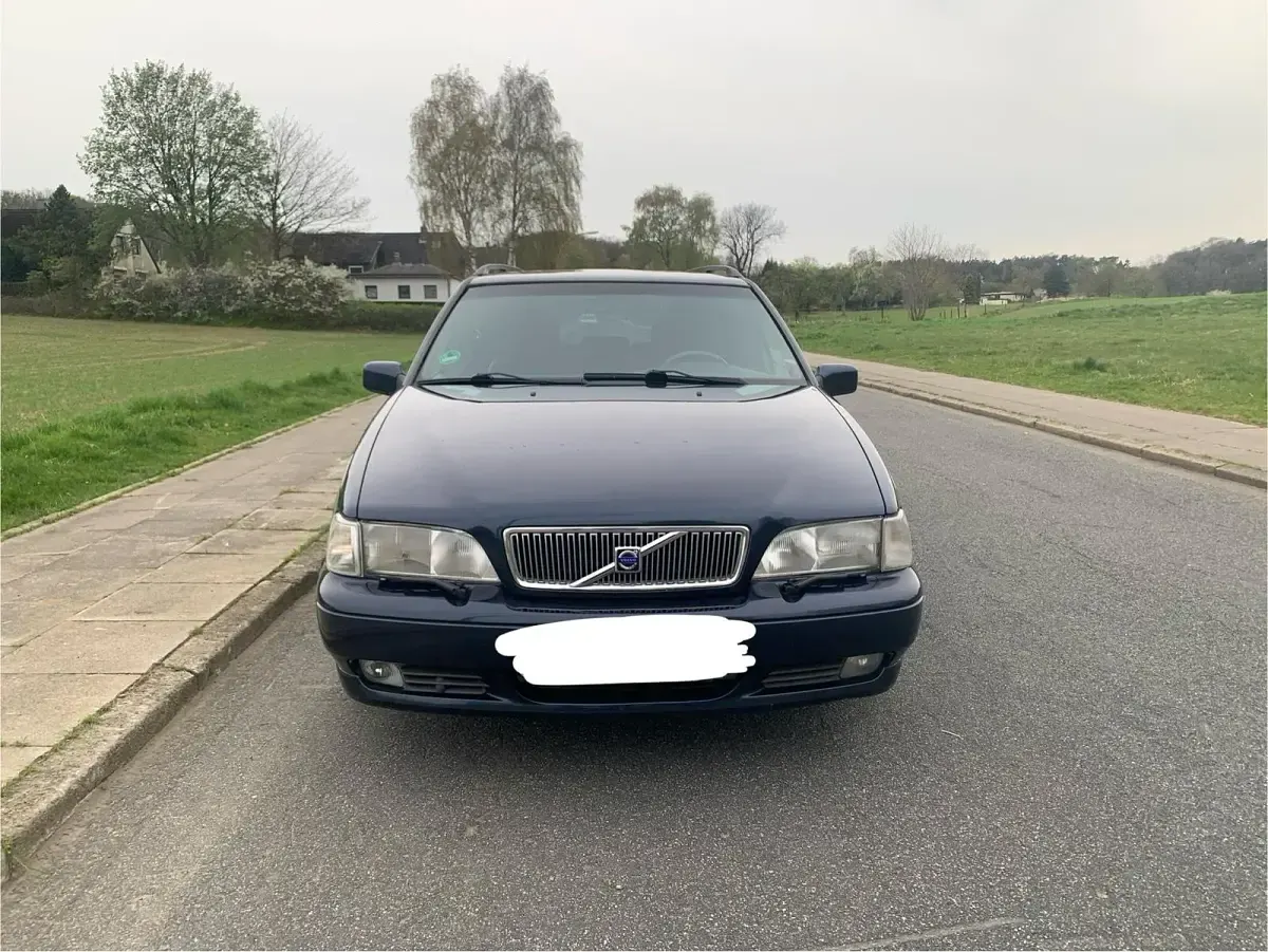 Gebraucht Volvo V70 239 PS (175 kW) 1998 Blau Kombi